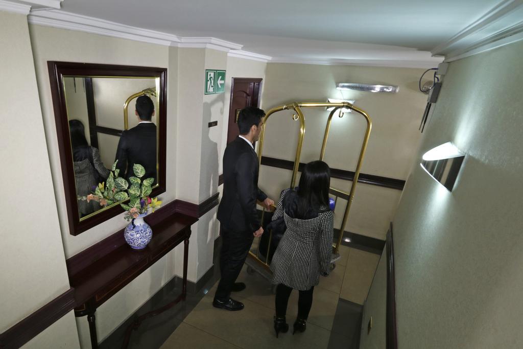 Principado De Asturias Hotel Santiago Exterior photo